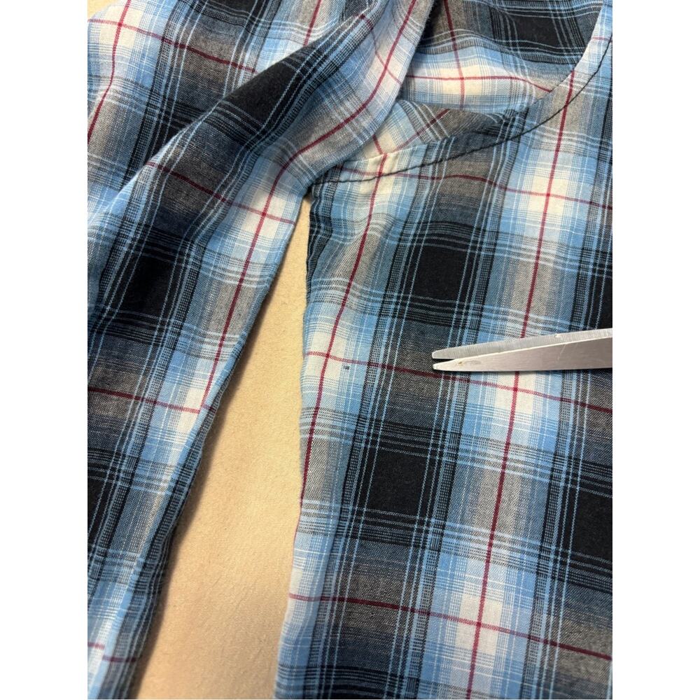 Wrangler Blue and Black Plaid Western Pearl Snap Shirt Men’s Size Large - Picture 5 of 8